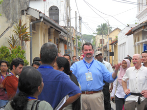 Dan Frering lectures in Sri Lanka